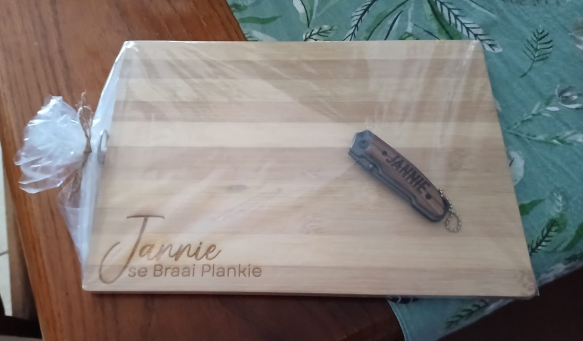 Small Engraved Biltong board & Gerber knife