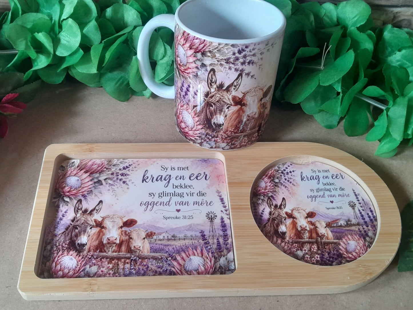 Printed Rusk / Biscuit Wooden Board with Mug